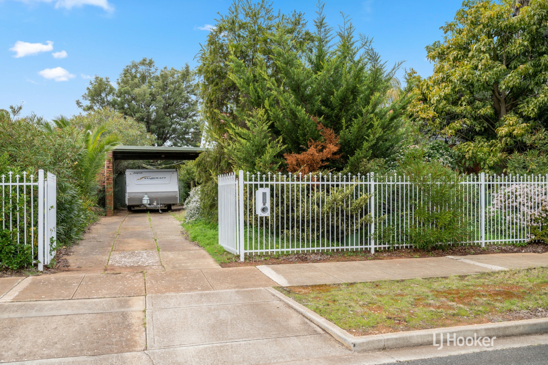 2 Hamblynn Road Elizabeth Downs SA