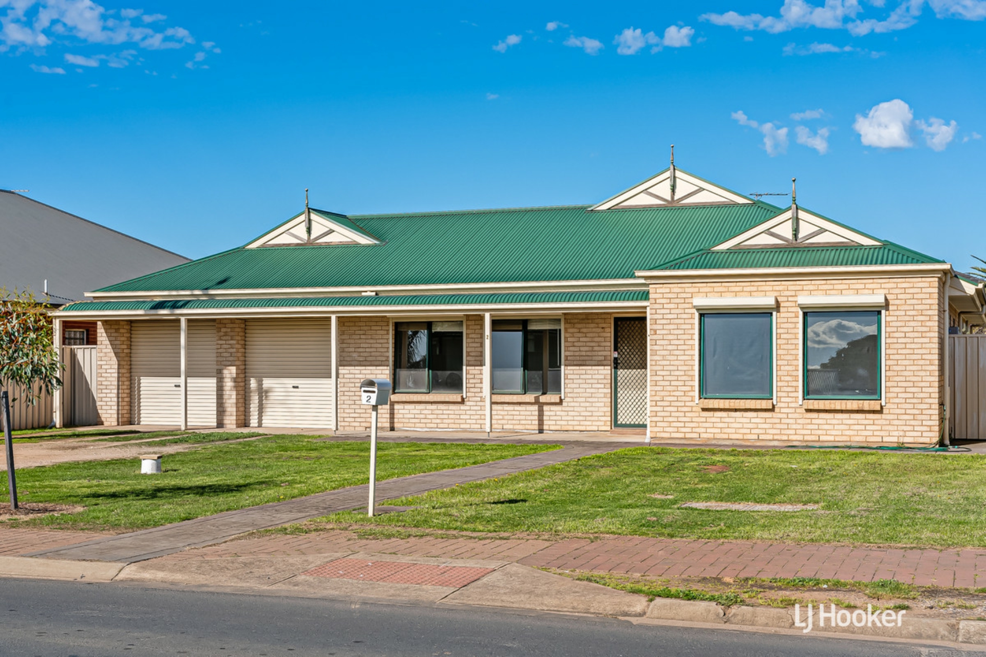 2 Ponderosa Road, MUNNO PARA WEST