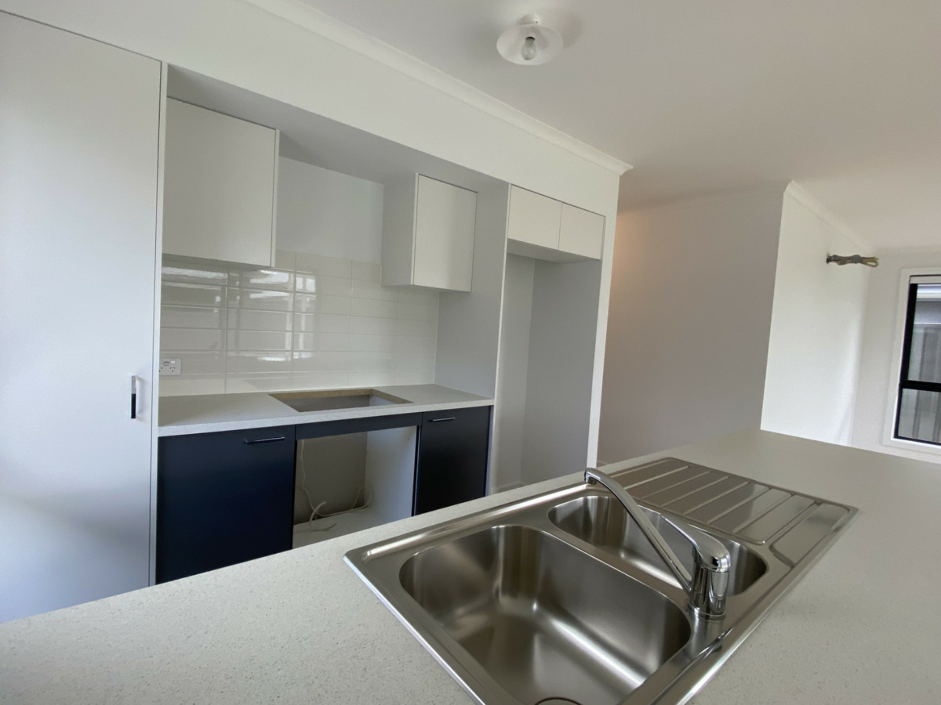 10 Donato Street, MUNNO PARA DOWNS