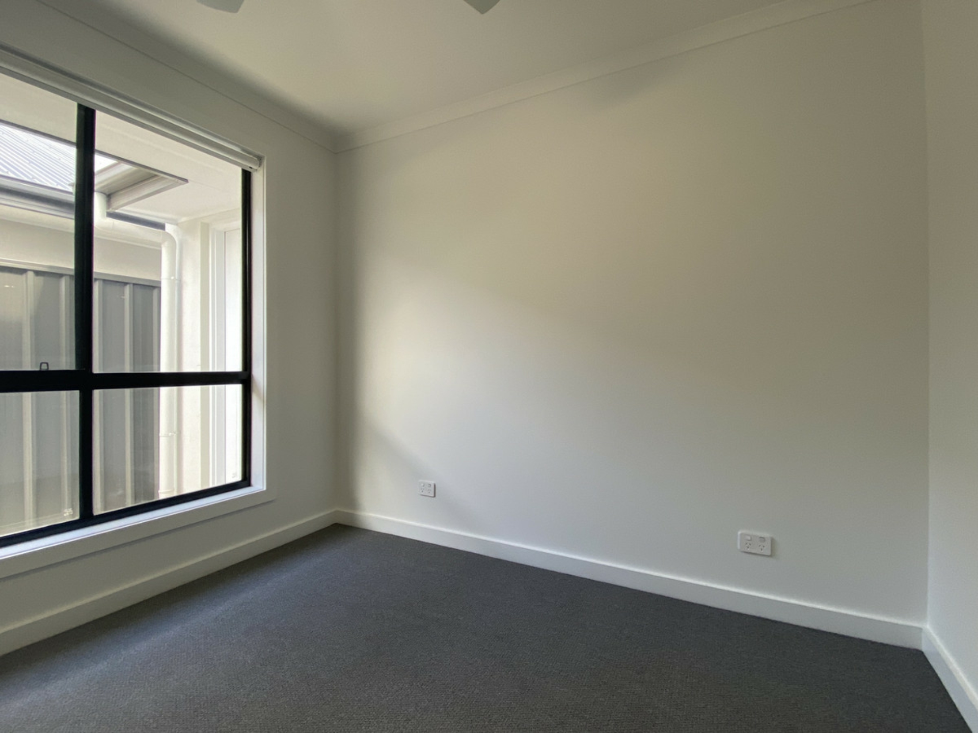 10 Donato Street, MUNNO PARA DOWNS