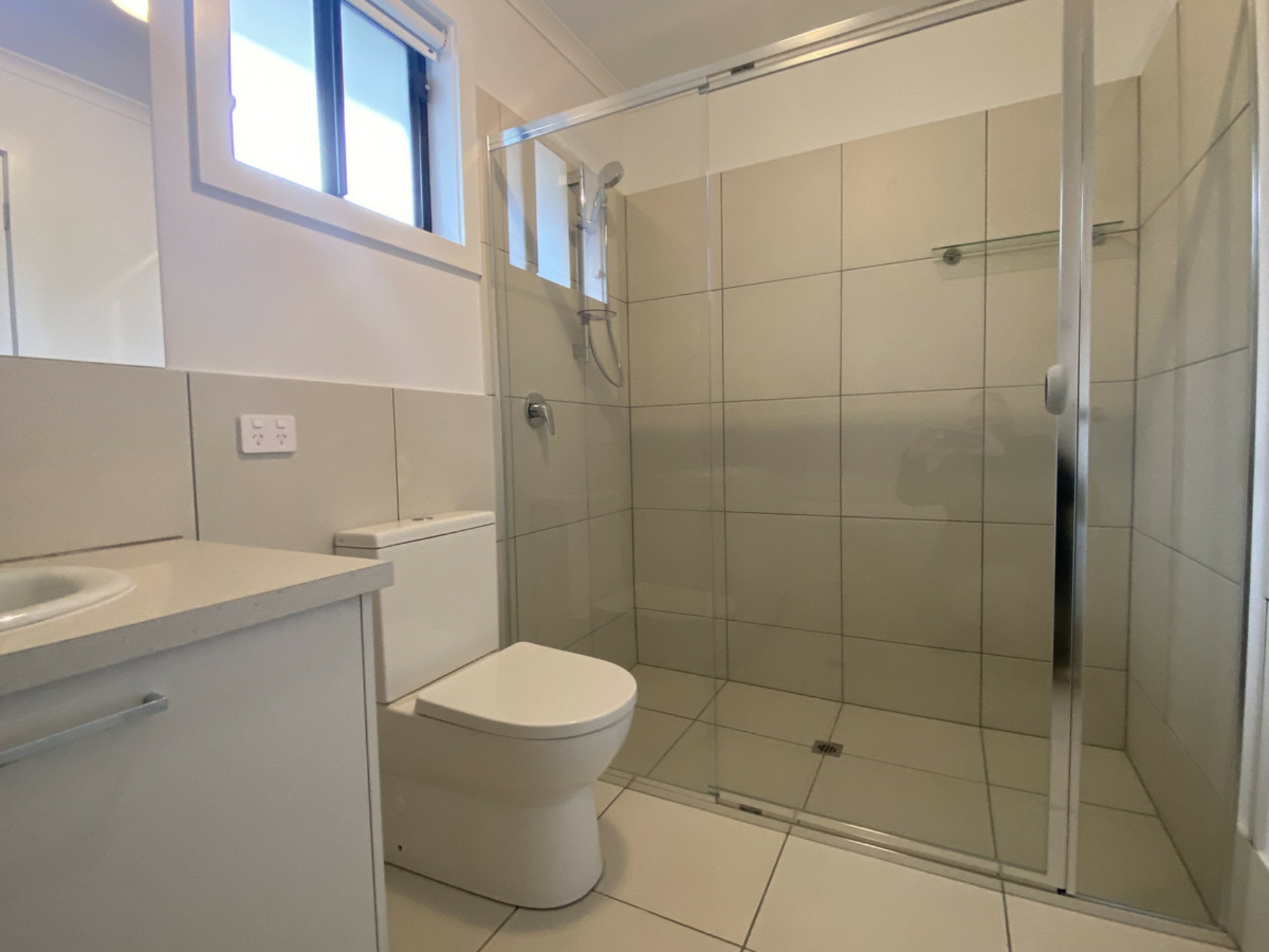 10 Donato Street, MUNNO PARA DOWNS
