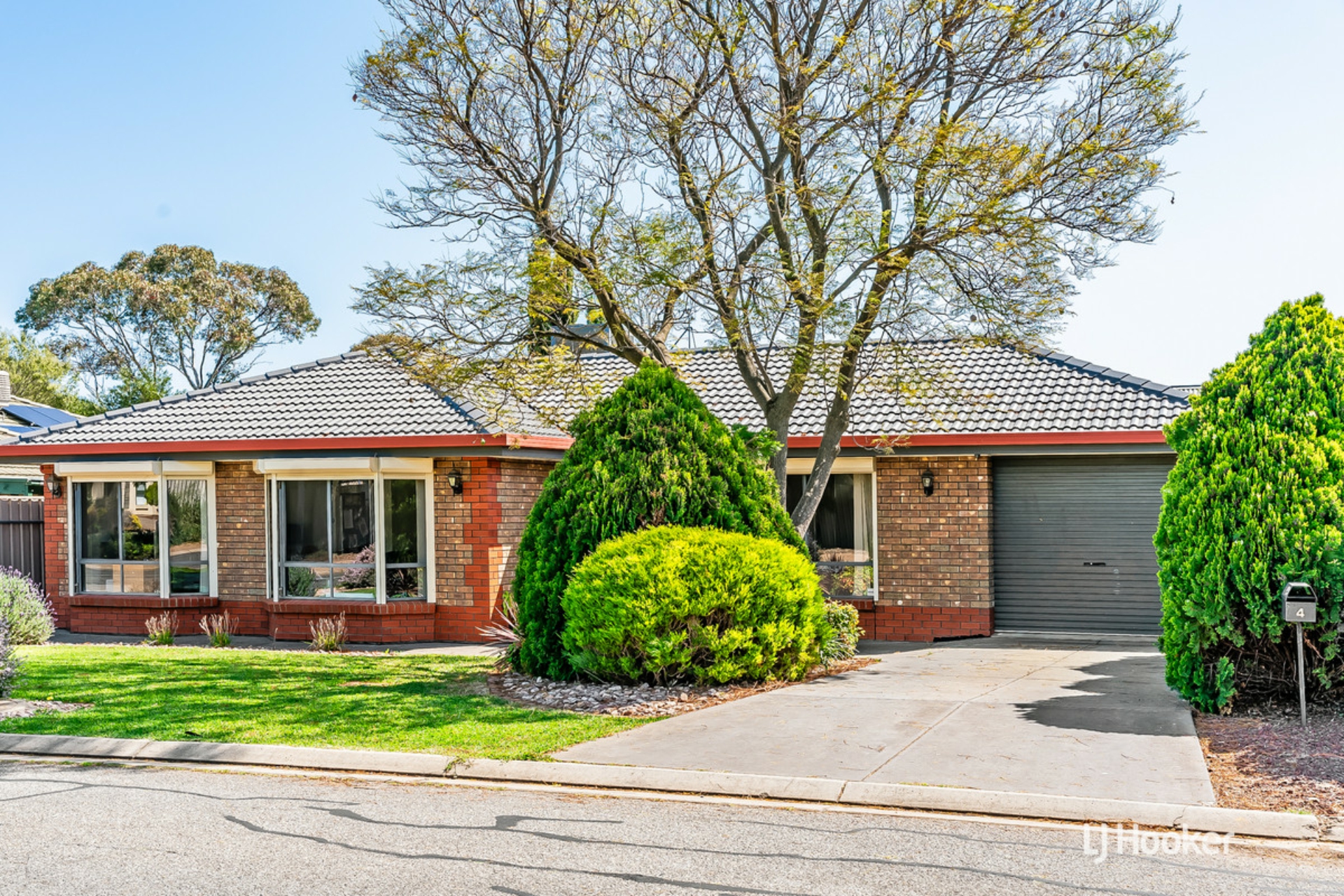4 Sedgemoor Road, CRAIGMORE