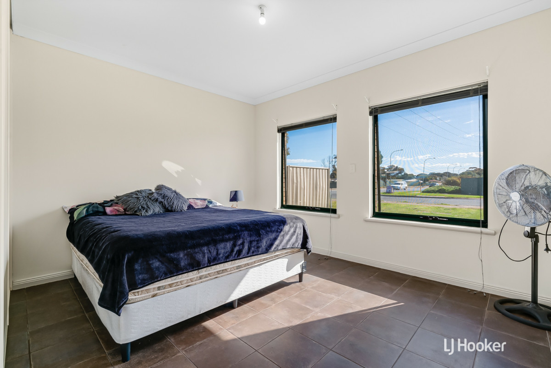 2 Ponderosa Road, MUNNO PARA WEST