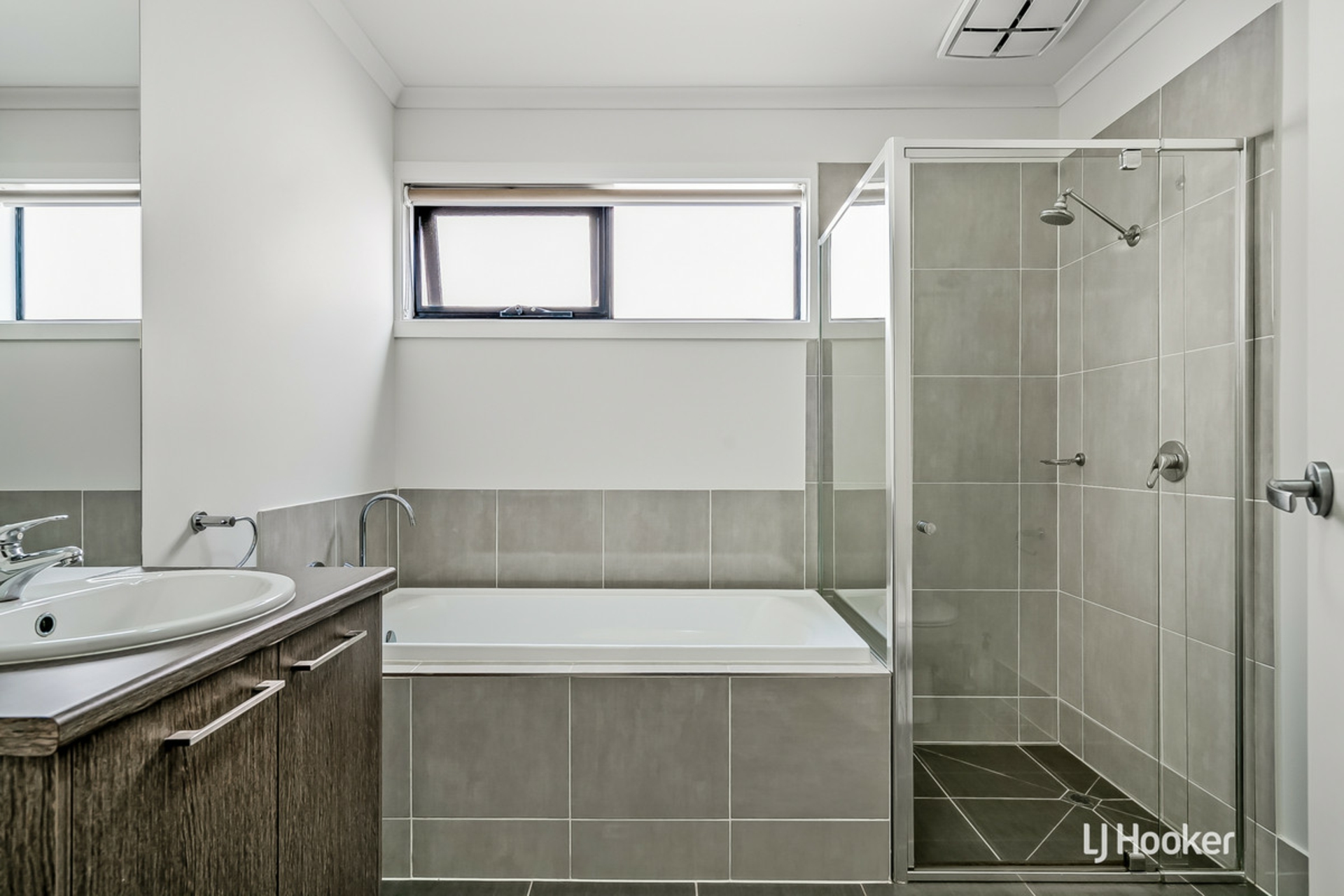 33 Finnis Street, BLAKEVIEW