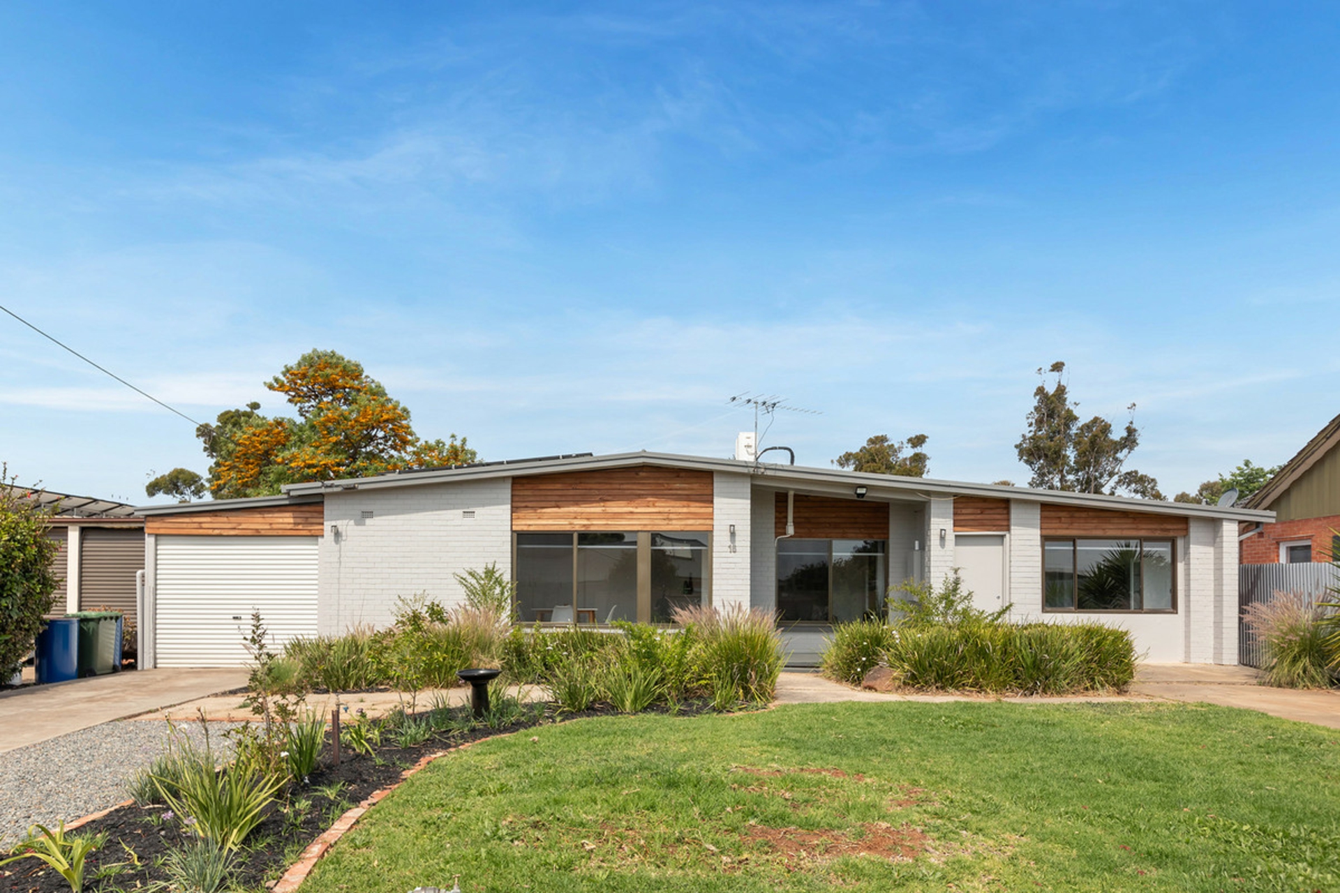 16 Saint Road, SMITHFIELD PLAINS