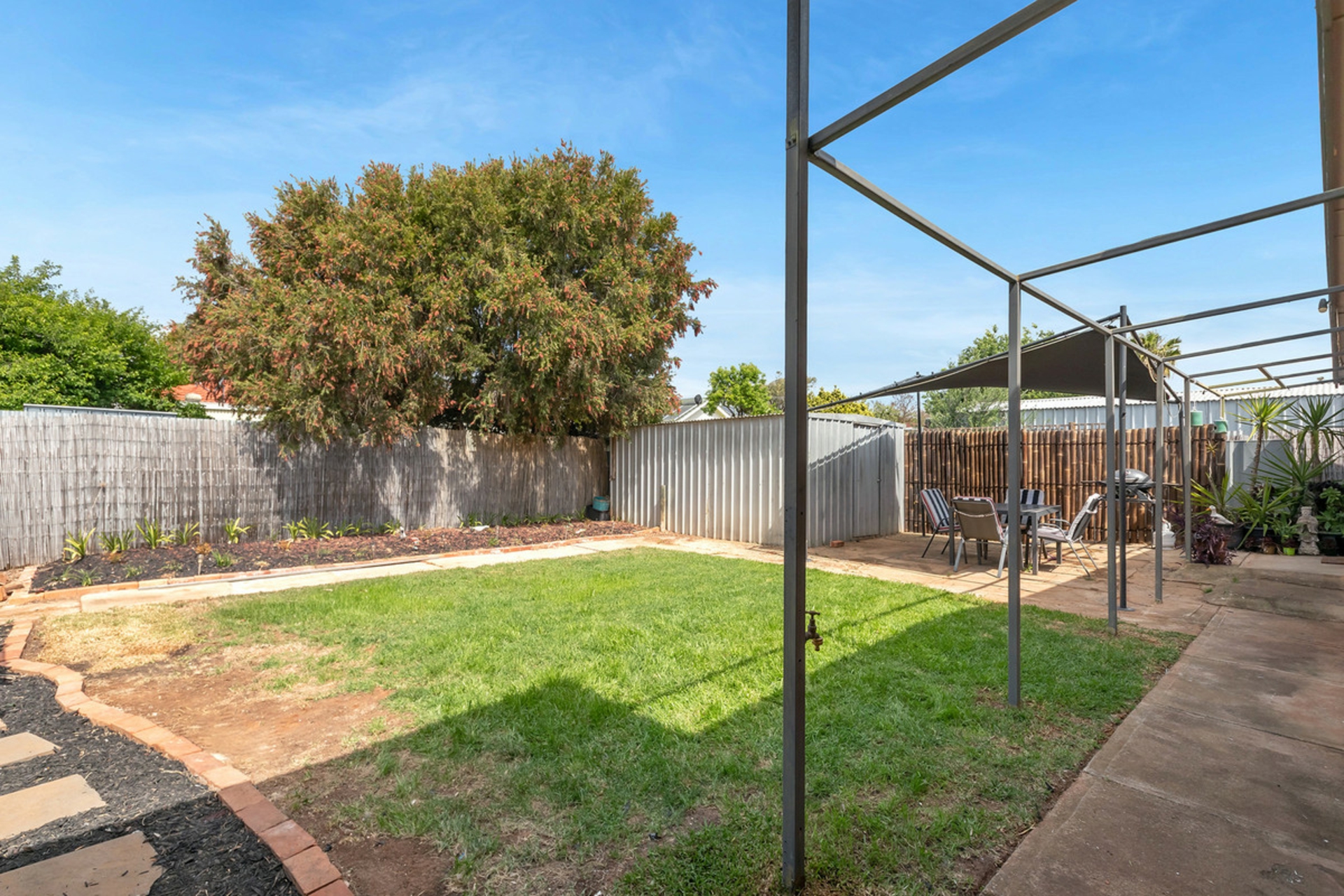 16 Saint Road, SMITHFIELD PLAINS