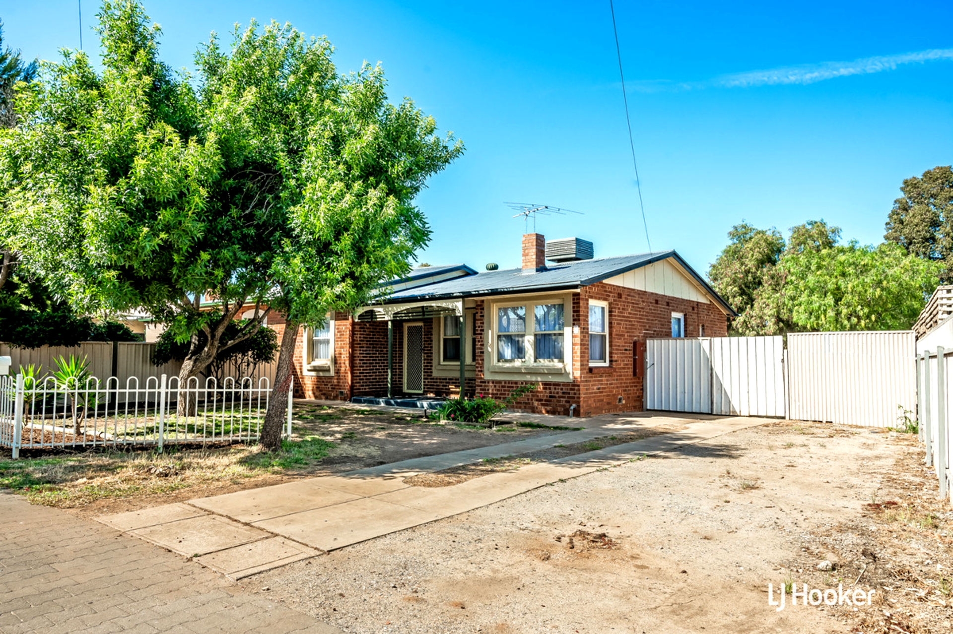 27 Heywood Street Elizabeth North SA Property Details LJ Hooker