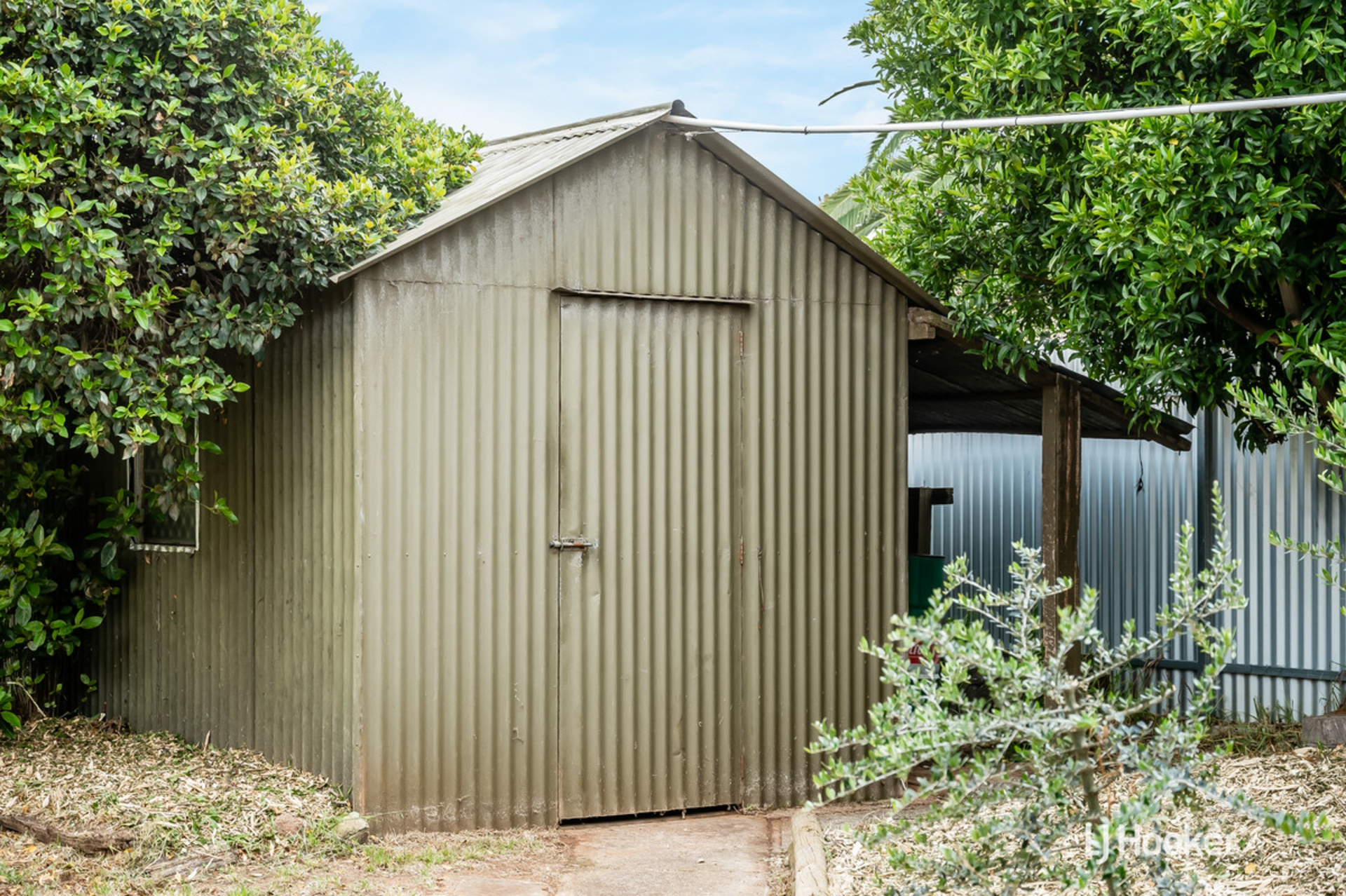 7 Hewish Crescent Elizabeth Park SA Property Details LJ Hooker