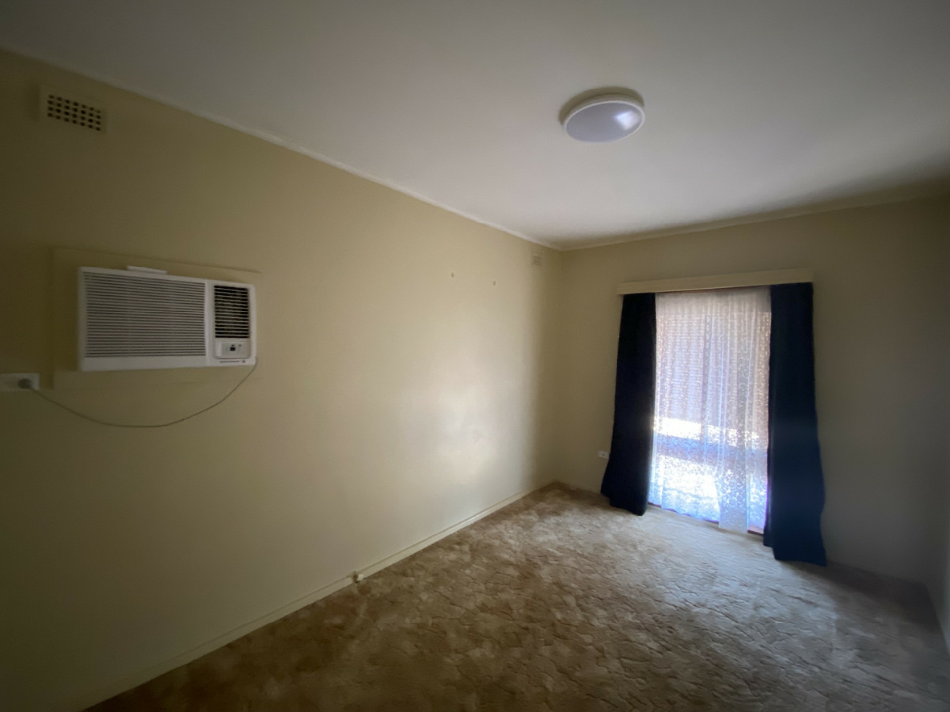 12 Hawk Street, ELIZABETH PARK