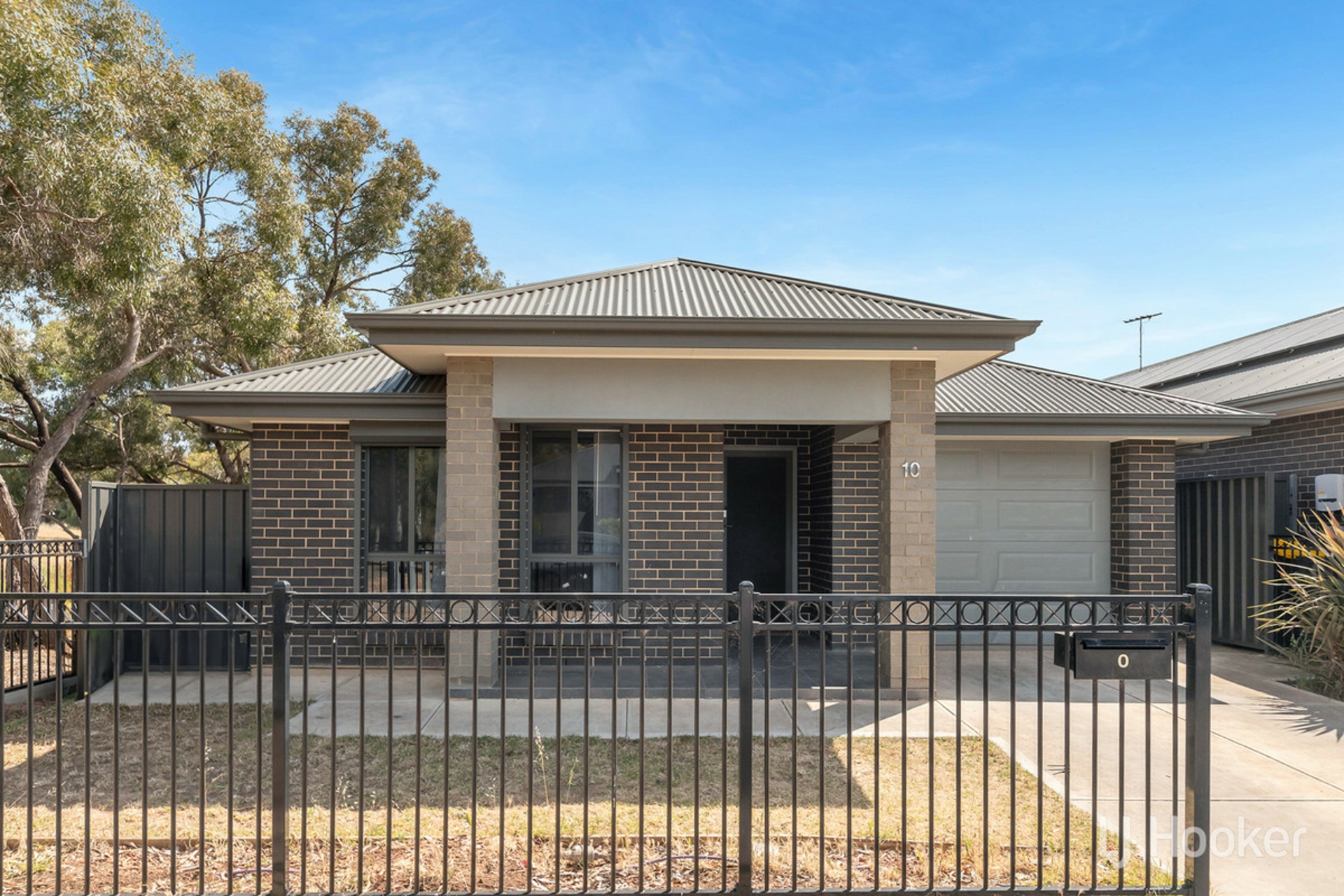 10 Carstairs Lane Smithfield Plains SA Property Details LJ Hooker
