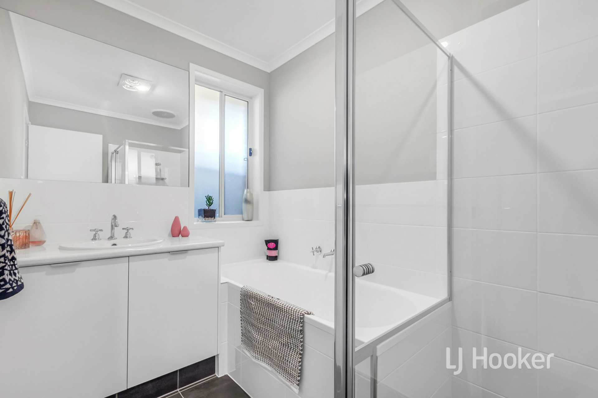 67 Waratah Avenue, EYRE