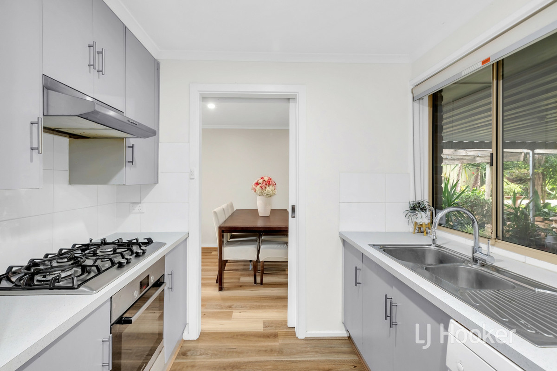8 Uley Road, CRAIGMORE