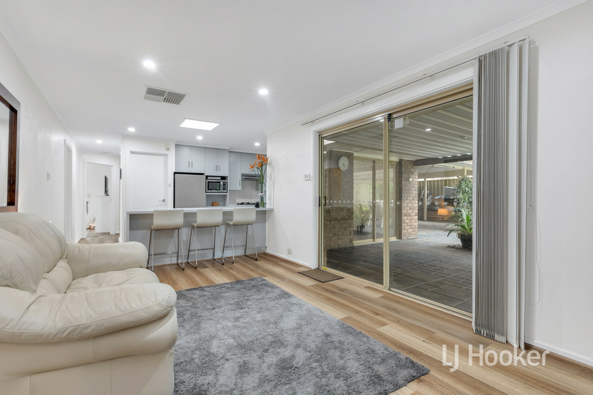 8 Uley Road, CRAIGMORE