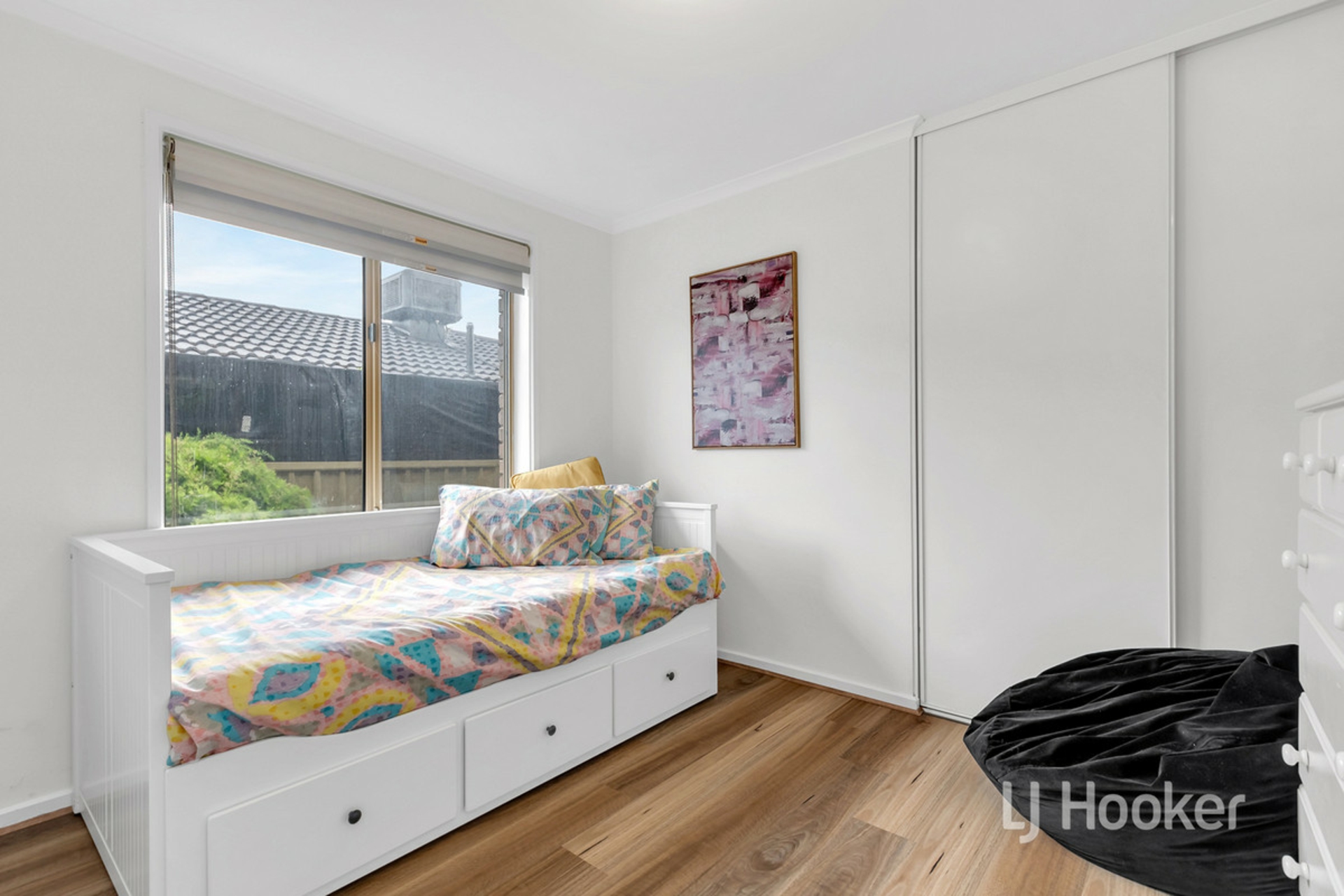 8 Uley Road, CRAIGMORE