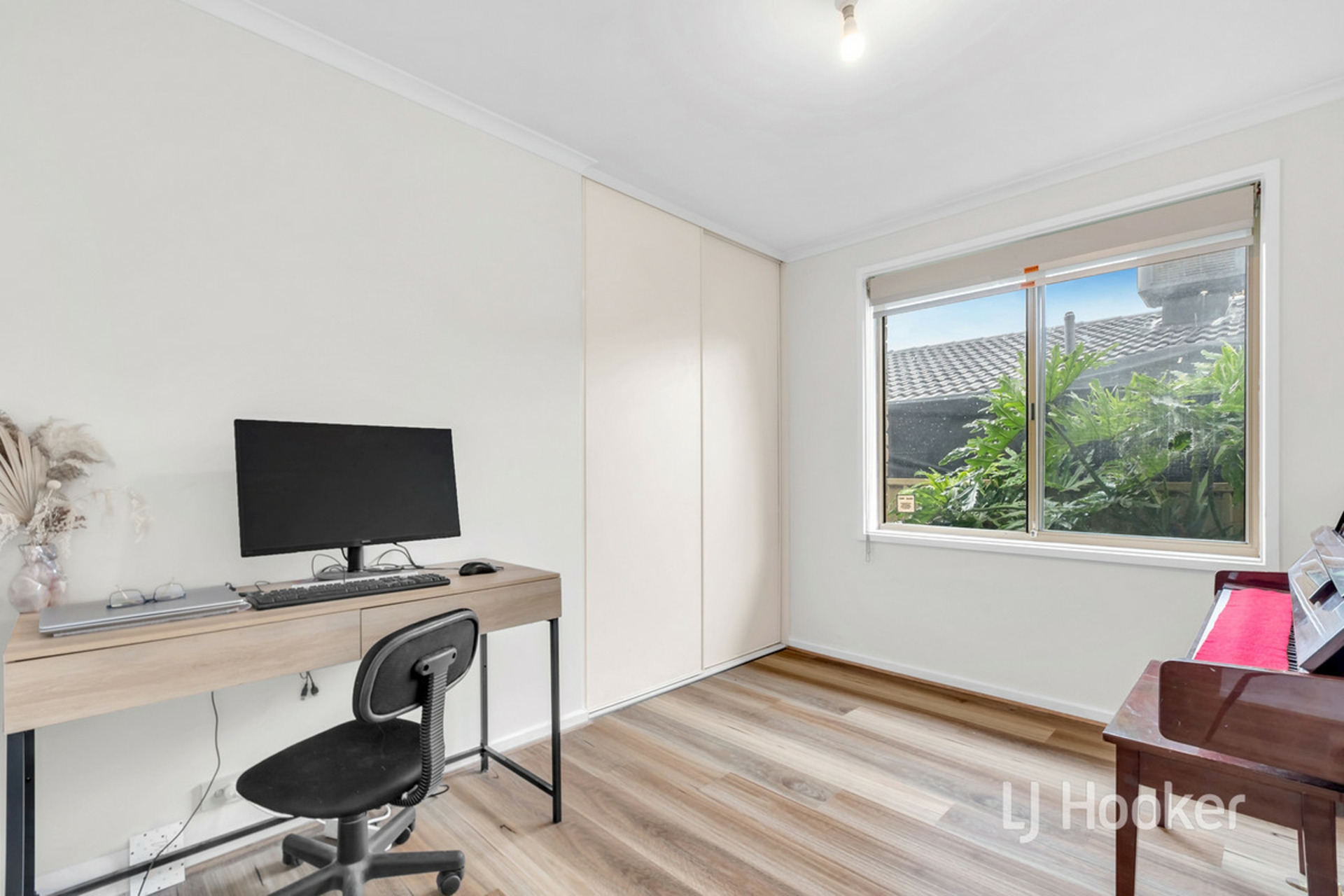 8 Uley Road, CRAIGMORE
