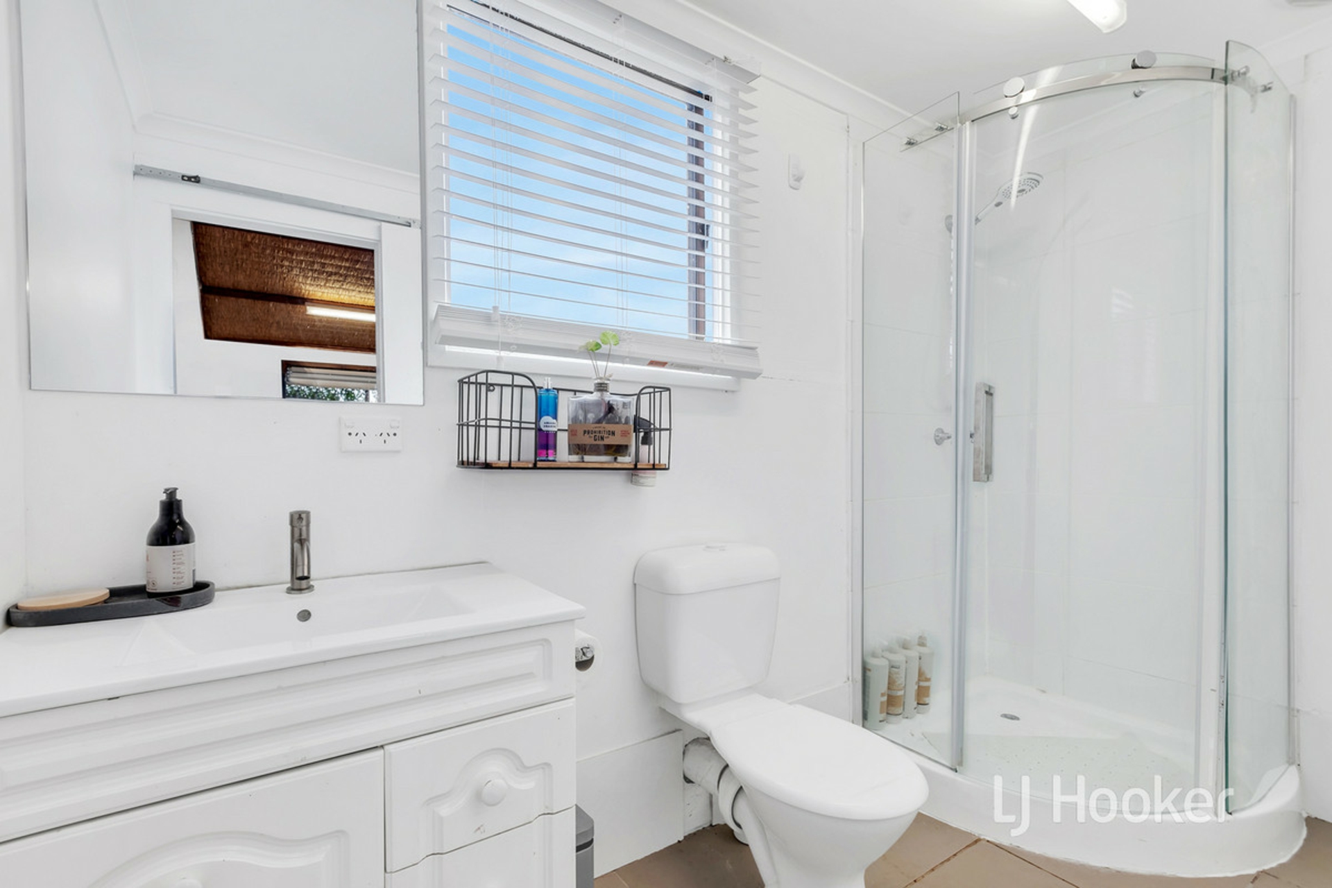 8 Uley Road, CRAIGMORE