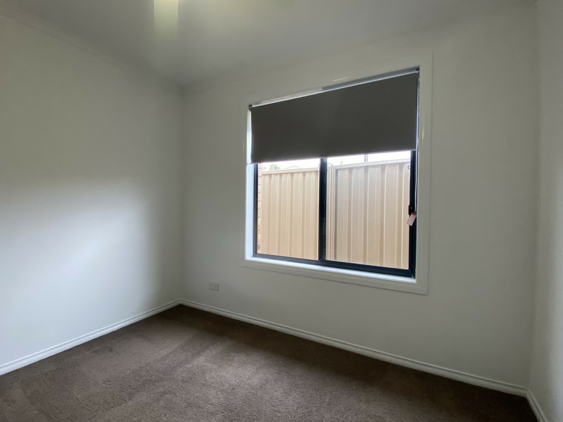 8 William Drive, DAVOREN PARK
