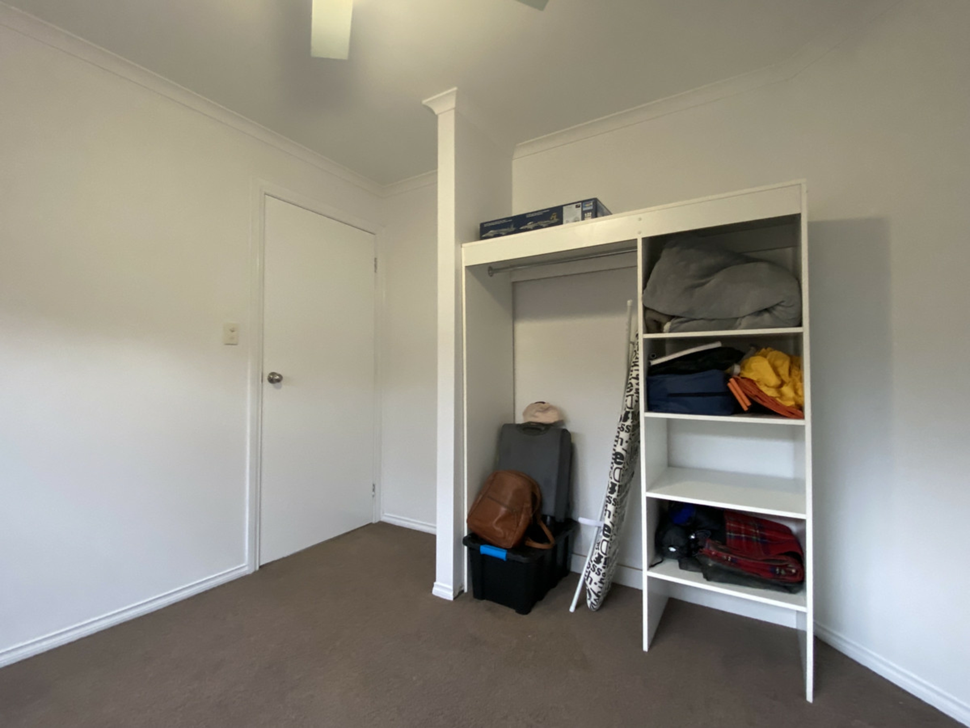 8 William Drive, DAVOREN PARK