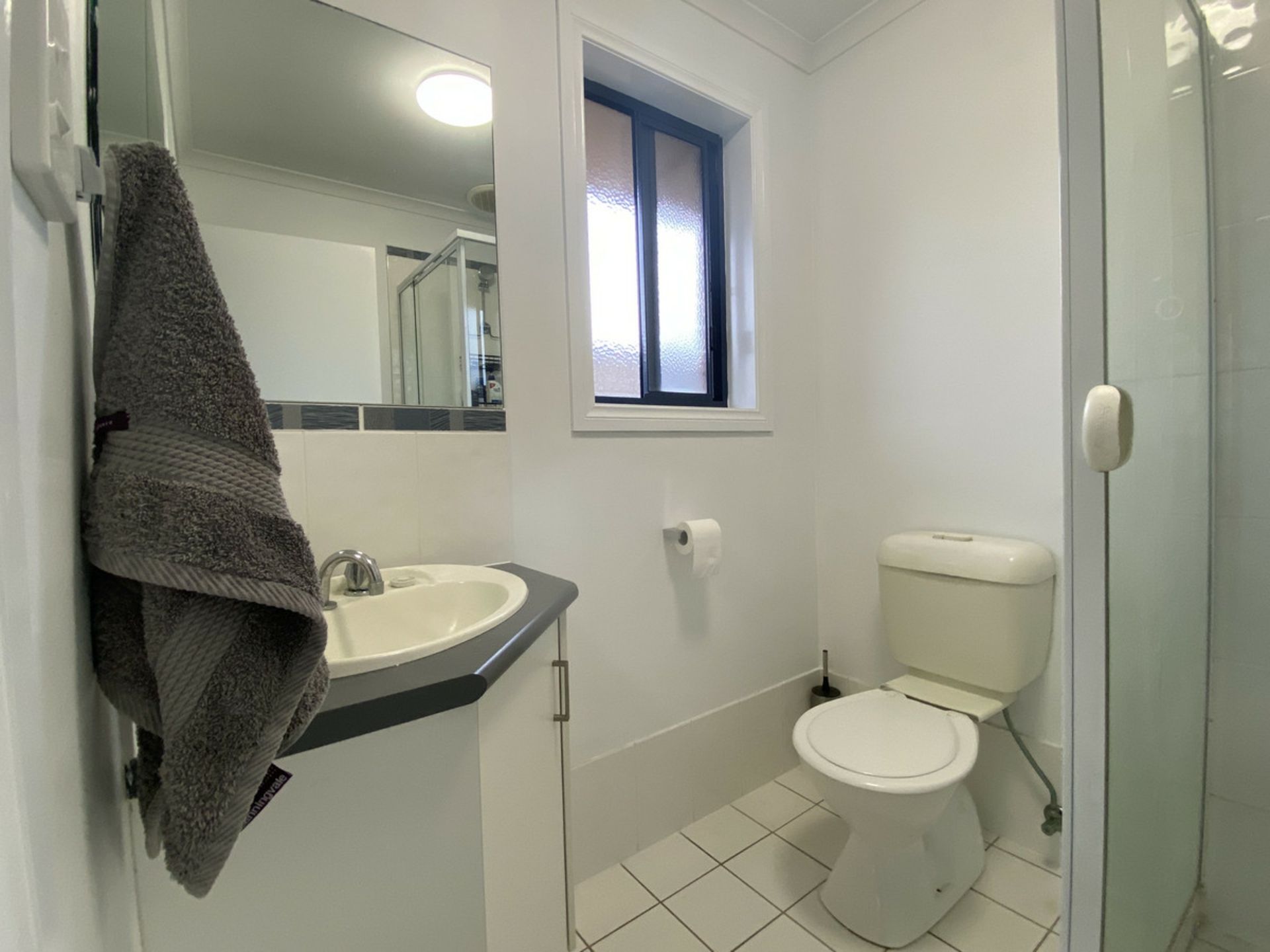 8 William Drive, DAVOREN PARK