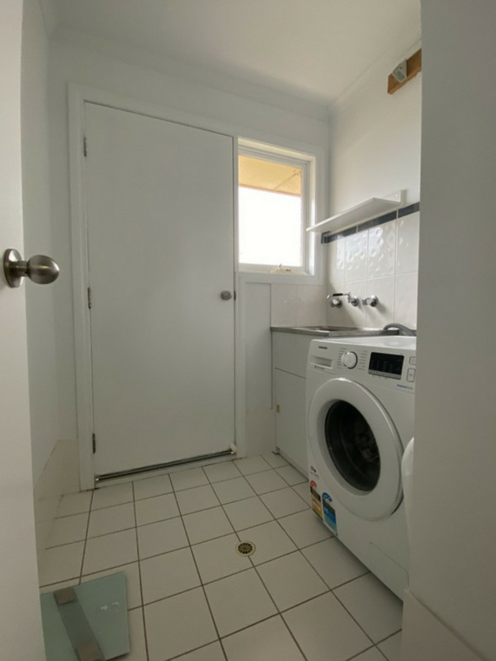 8 William Drive, DAVOREN PARK
