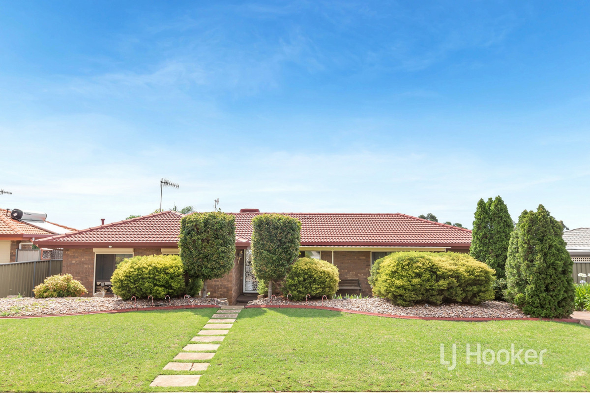 34 Olinda Street Craigmore SA House for Sale LJ Hooker