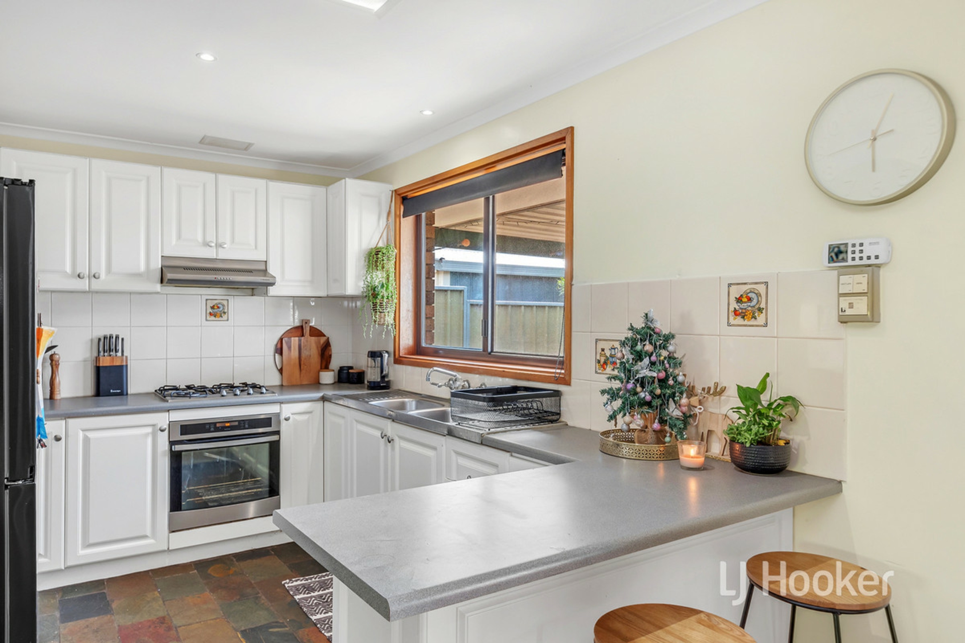 34 Olinda Street Craigmore SA House for Sale LJ Hooker