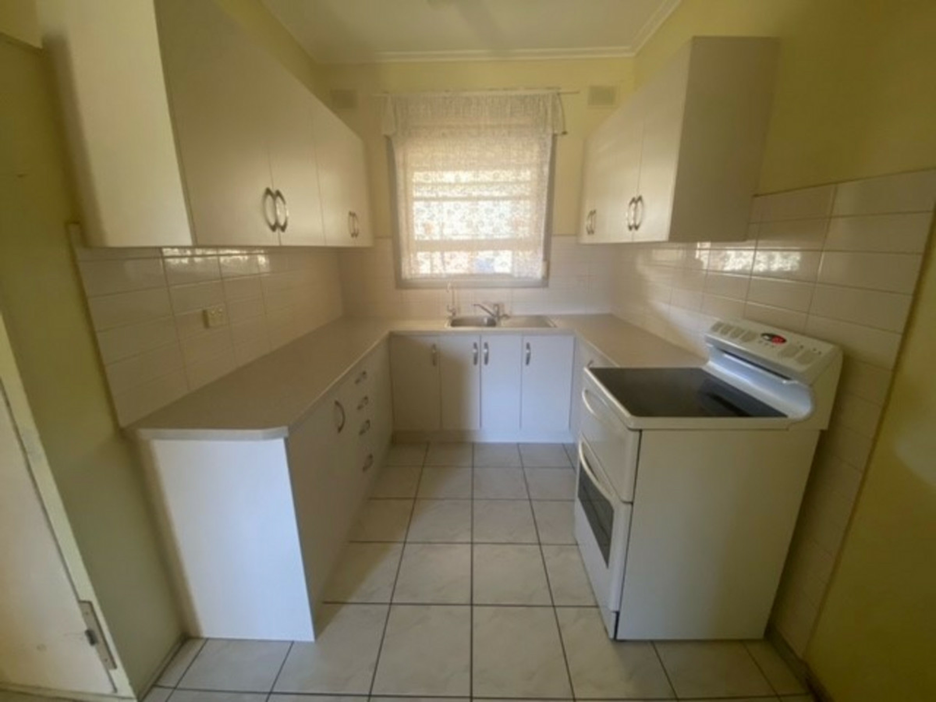 13 Richardson Road, ELIZABETH SOUTH