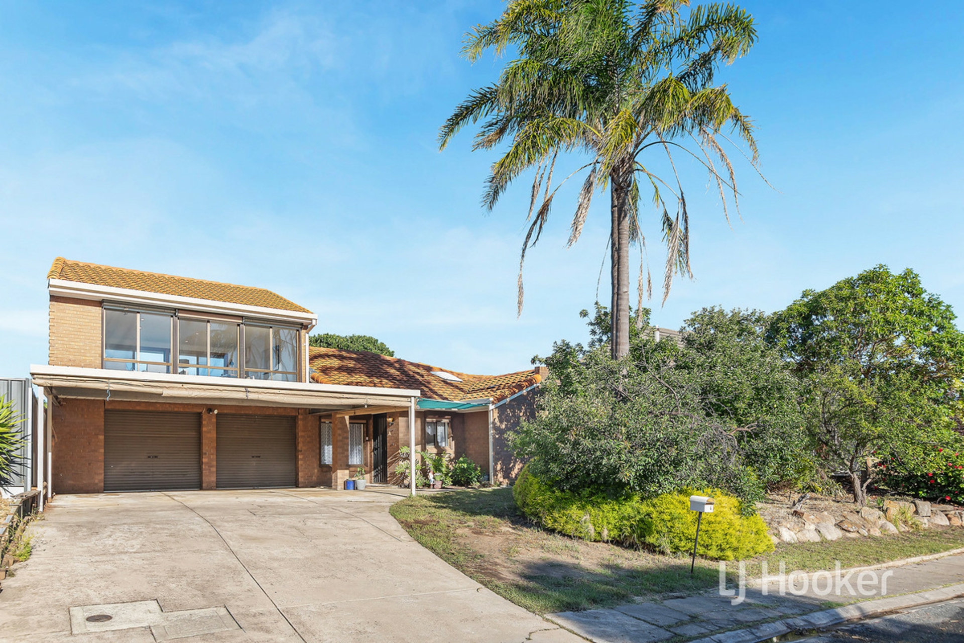 64 Carruthers Drive, MODBURY NORTH