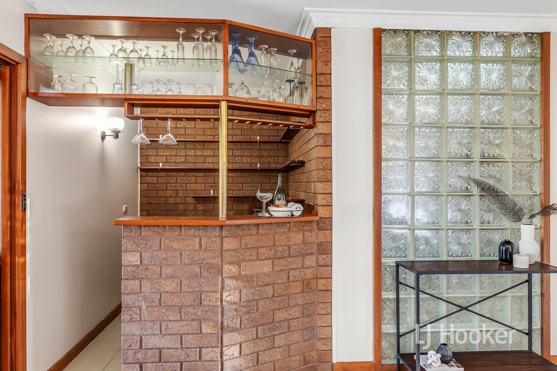 64 Carruthers Drive, MODBURY NORTH
