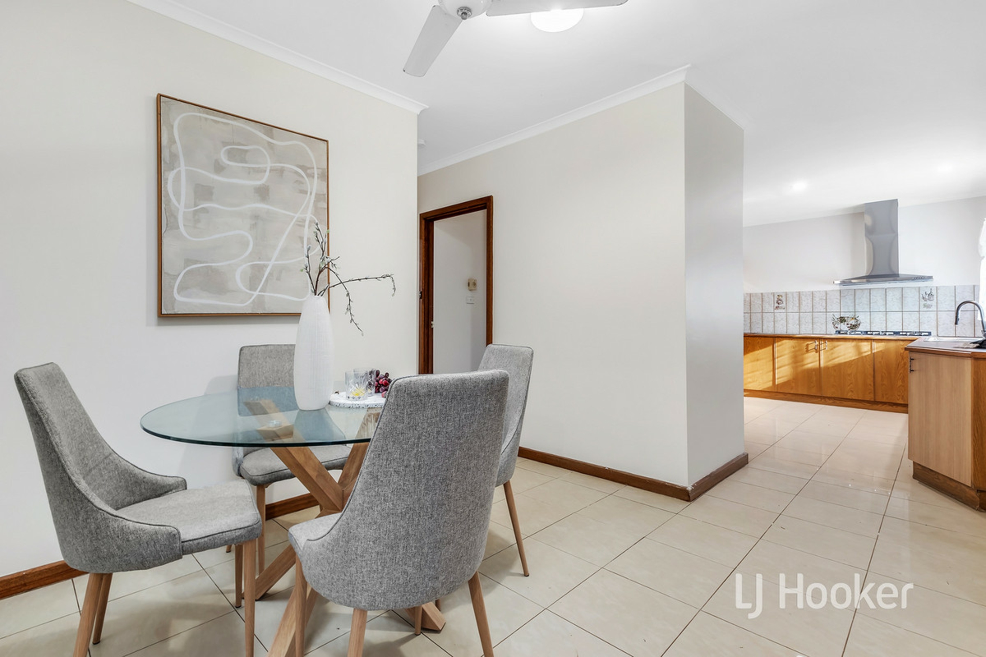 64 Carruthers Drive, MODBURY NORTH