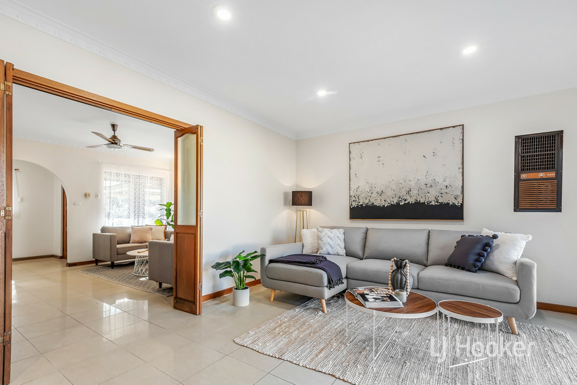 64 Carruthers Drive, MODBURY NORTH