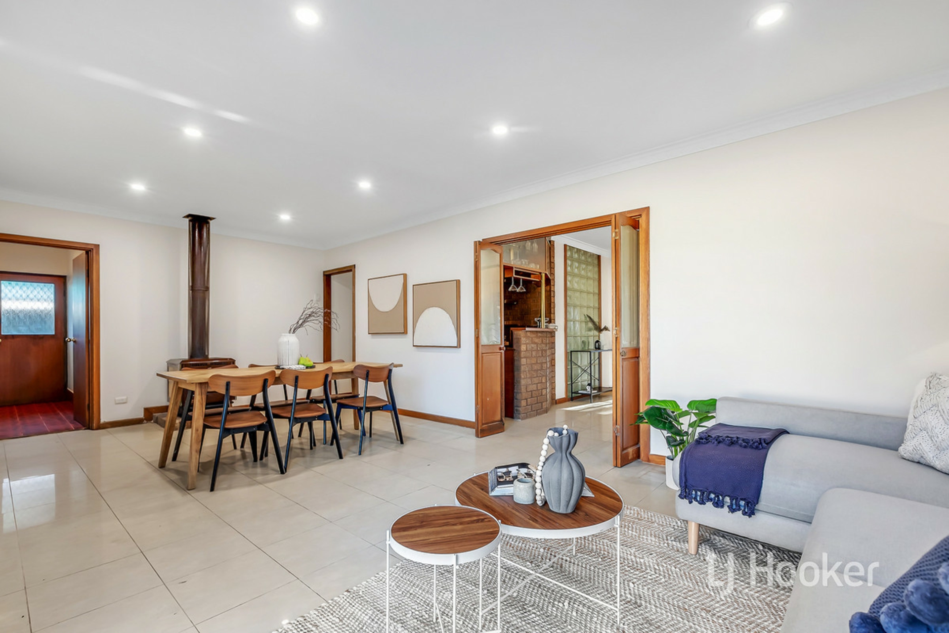 64 Carruthers Drive, MODBURY NORTH