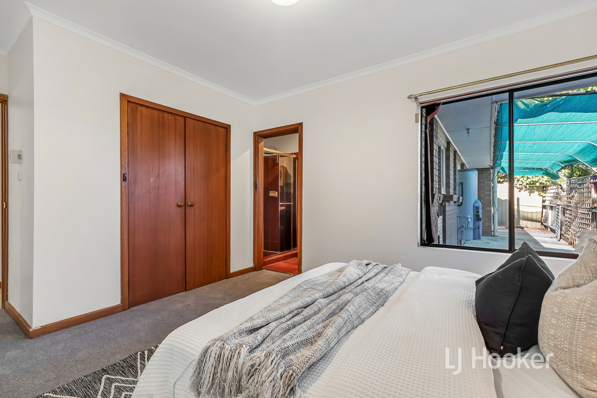 64 Carruthers Drive, MODBURY NORTH