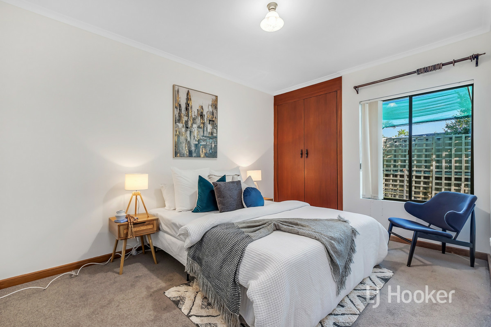 64 Carruthers Drive, MODBURY NORTH