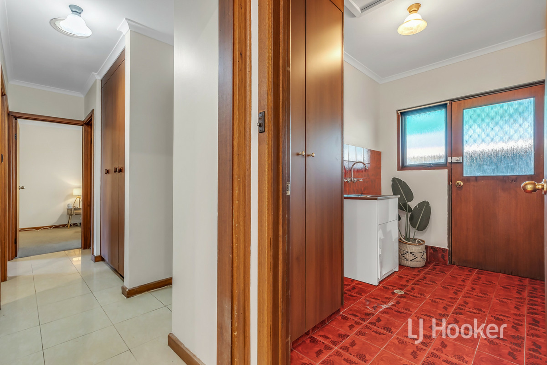 64 Carruthers Drive, MODBURY NORTH