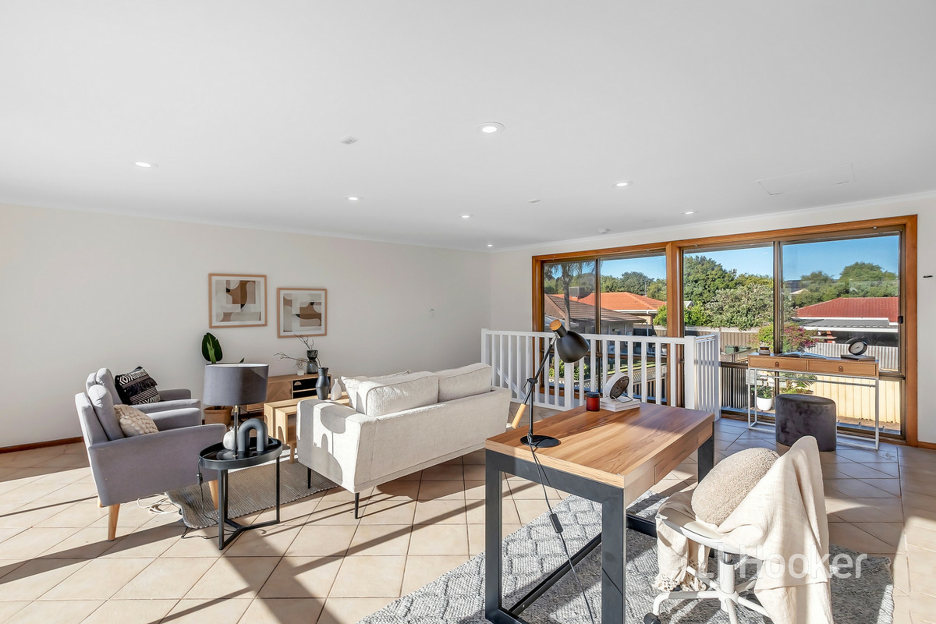 64 Carruthers Drive, MODBURY NORTH