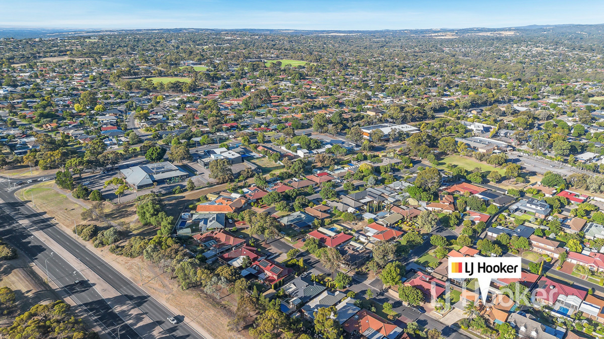 64 Carruthers Drive, MODBURY NORTH