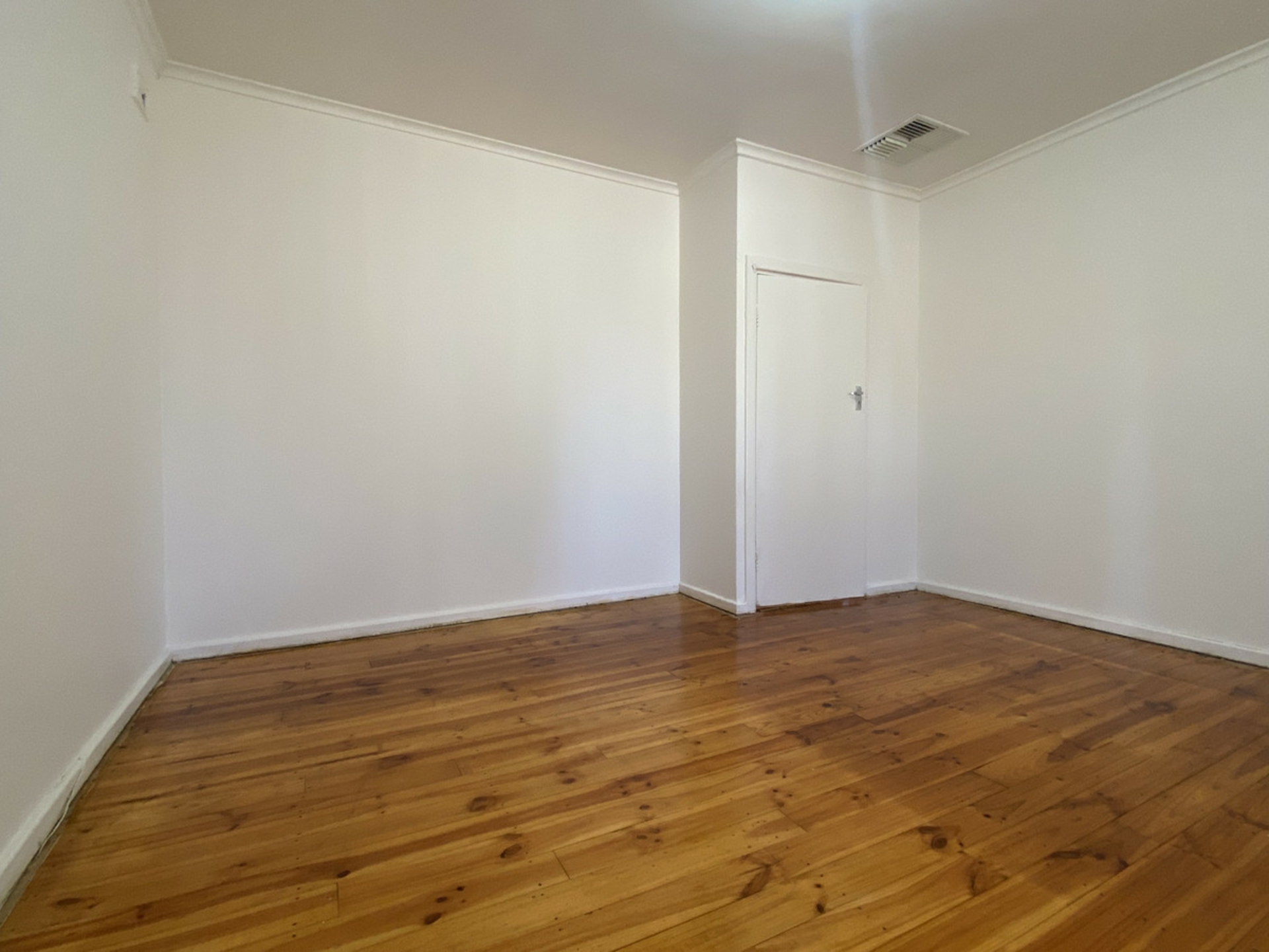 24 Shaftesbury Road, ELIZABETH VALE