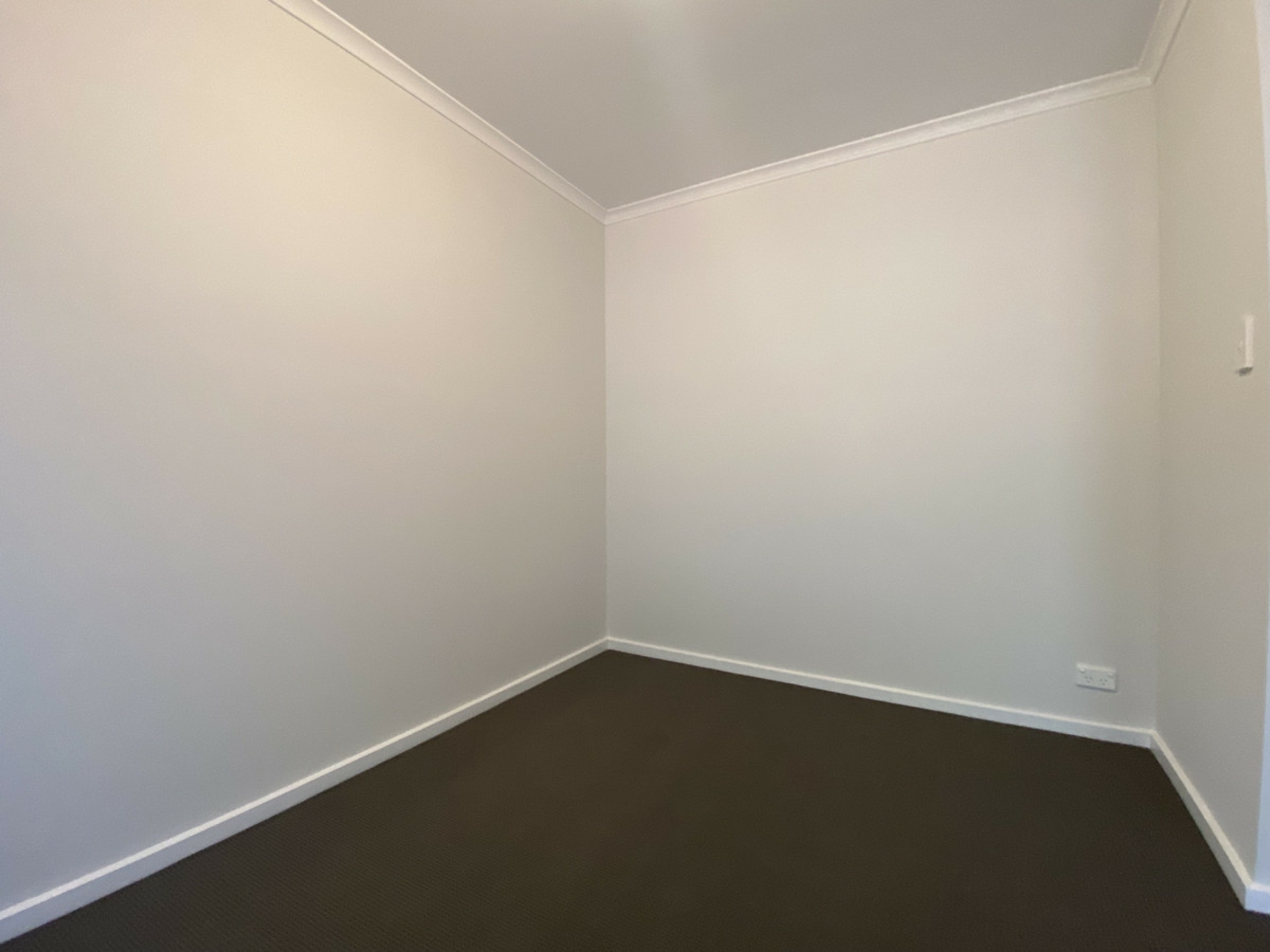 18A Mavros Road, ELIZABETH DOWNS