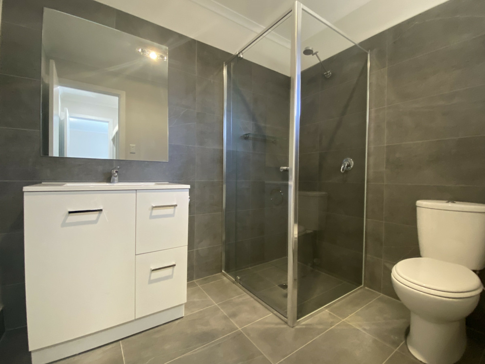 18A Mavros Road, ELIZABETH DOWNS