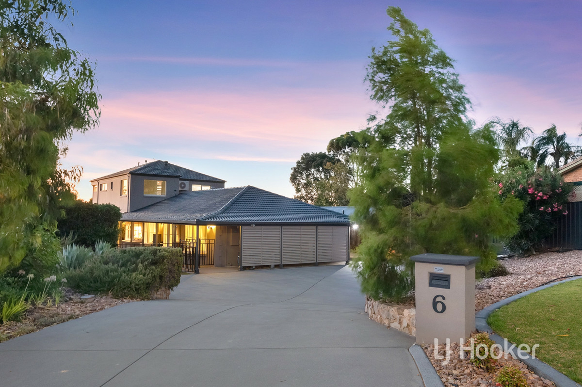 6 Yateri Court, GREENWITH