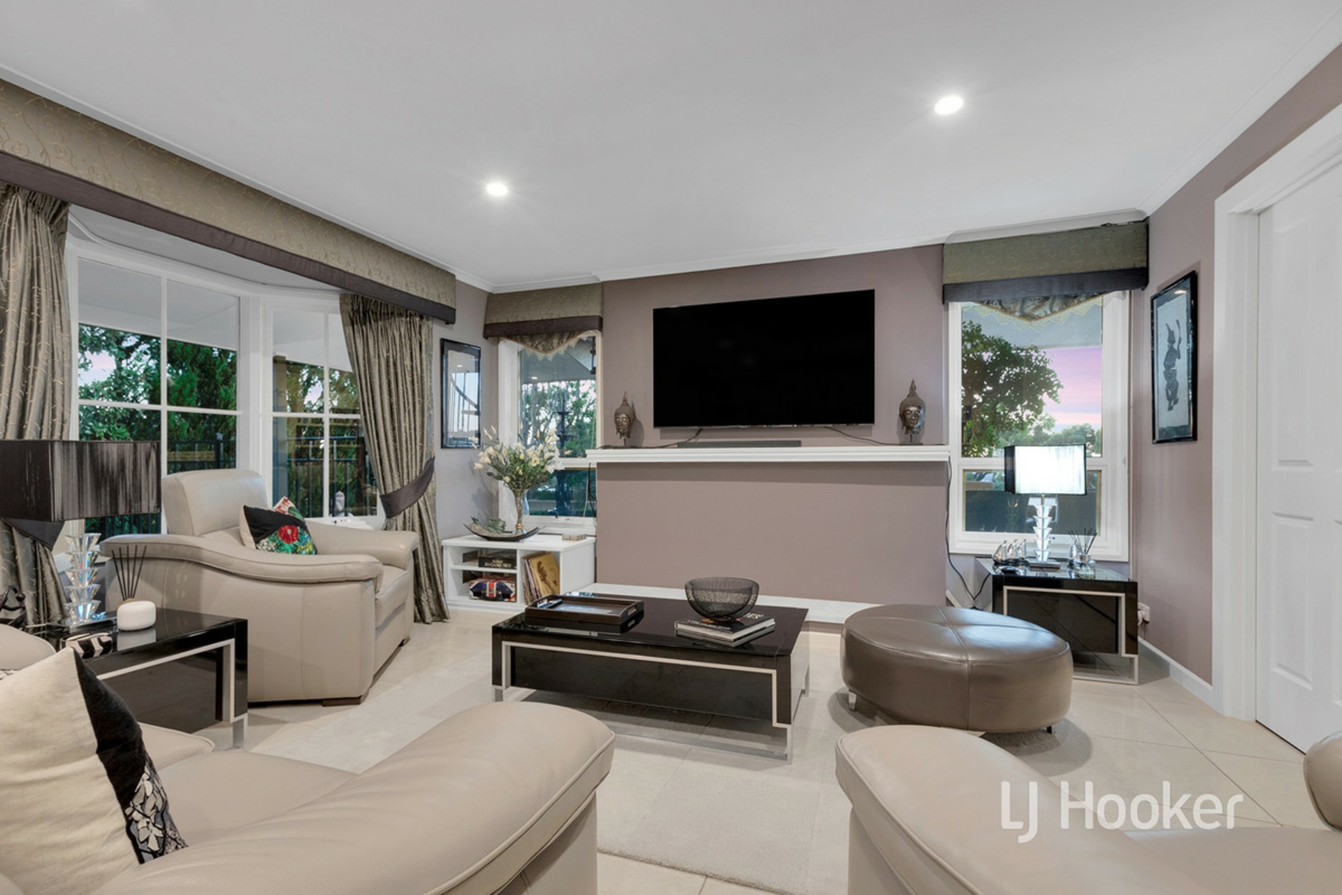 6 Yateri Court, GREENWITH