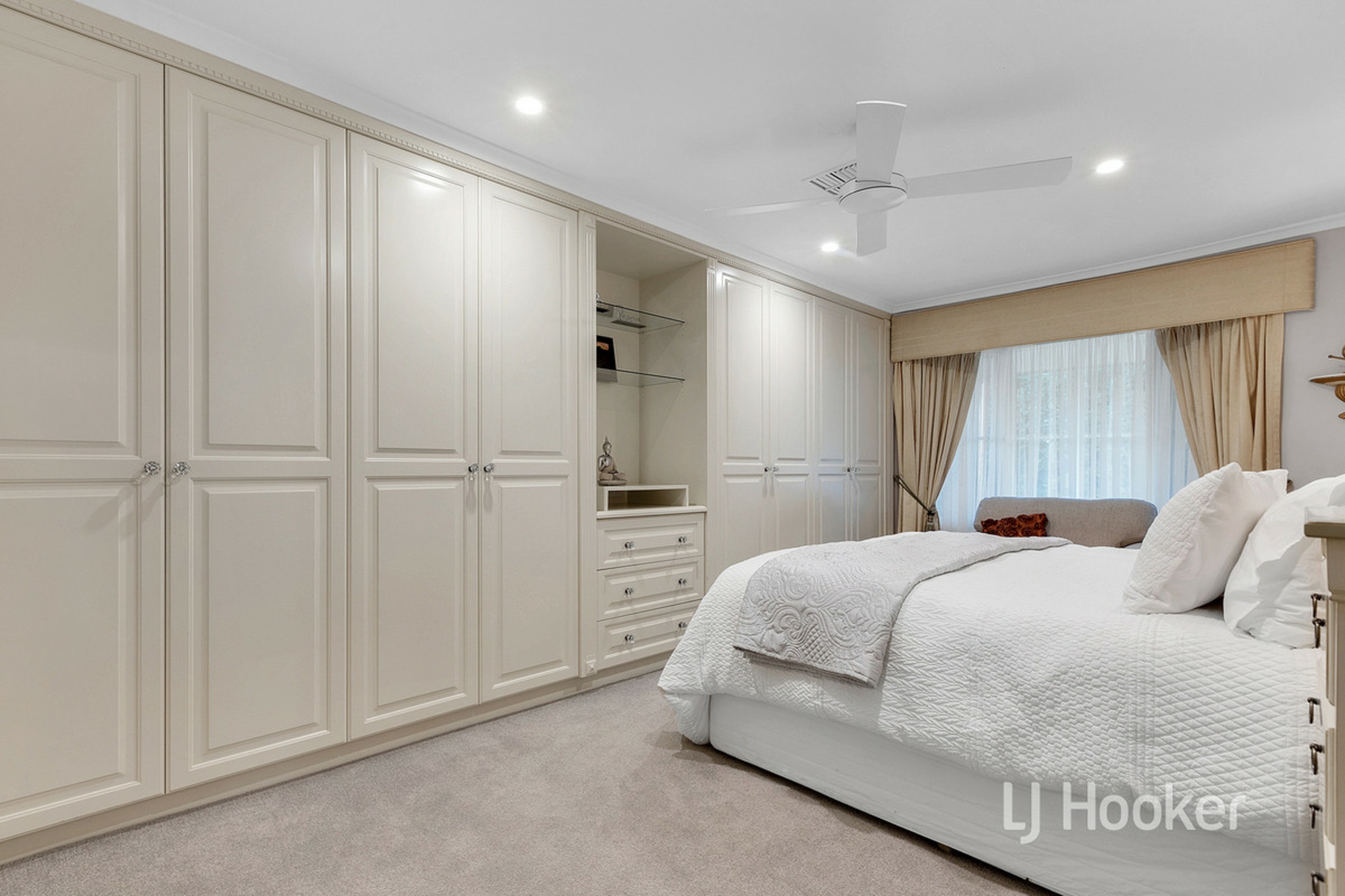 6 Yateri Court, GREENWITH