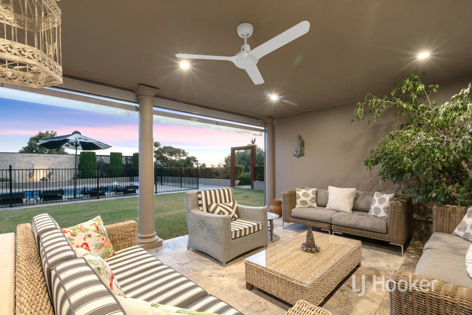 6 Yateri Court, GREENWITH