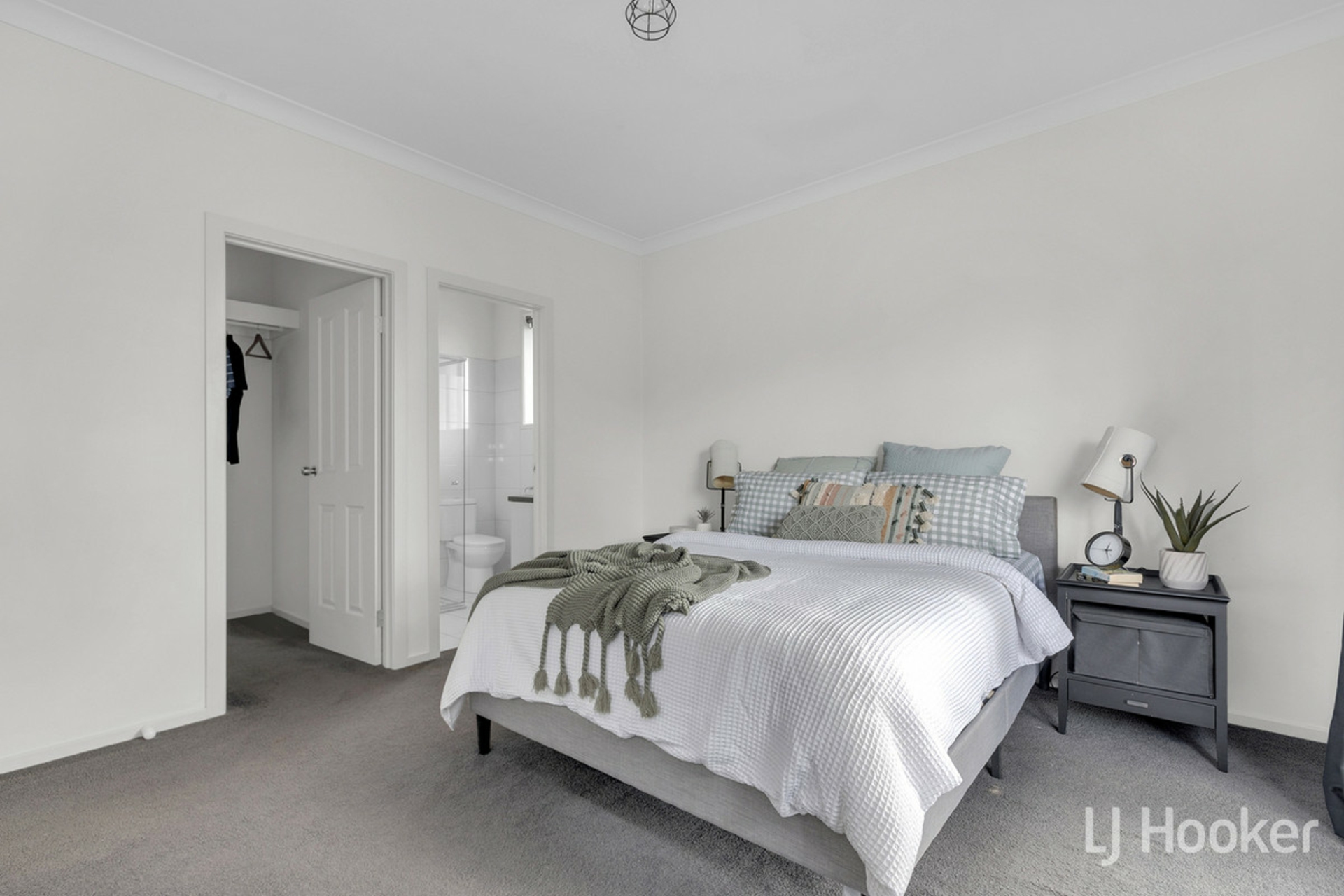 1/5 Friar Court, SALISBURY EAST