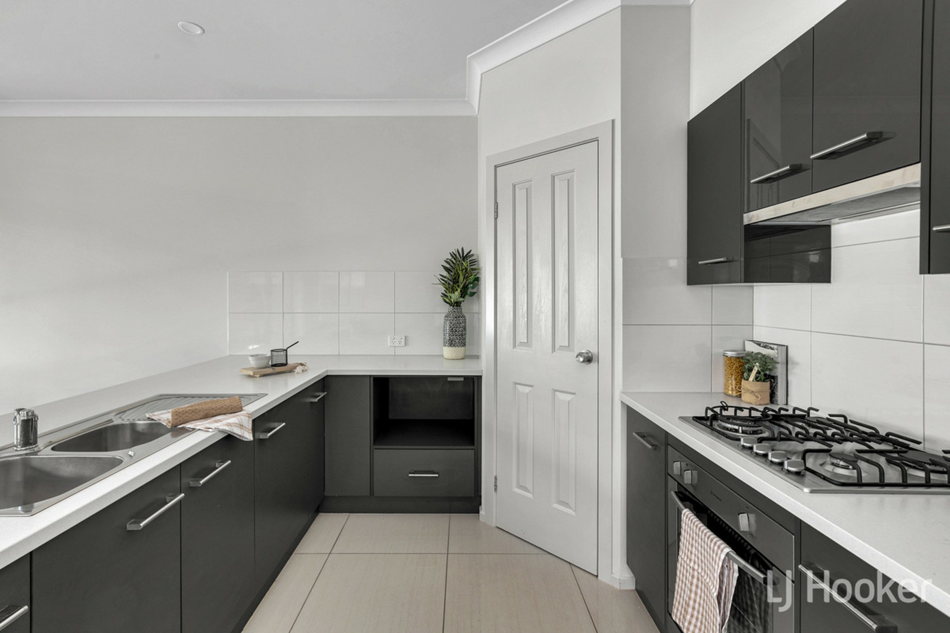 1/5 Friar Court, SALISBURY EAST