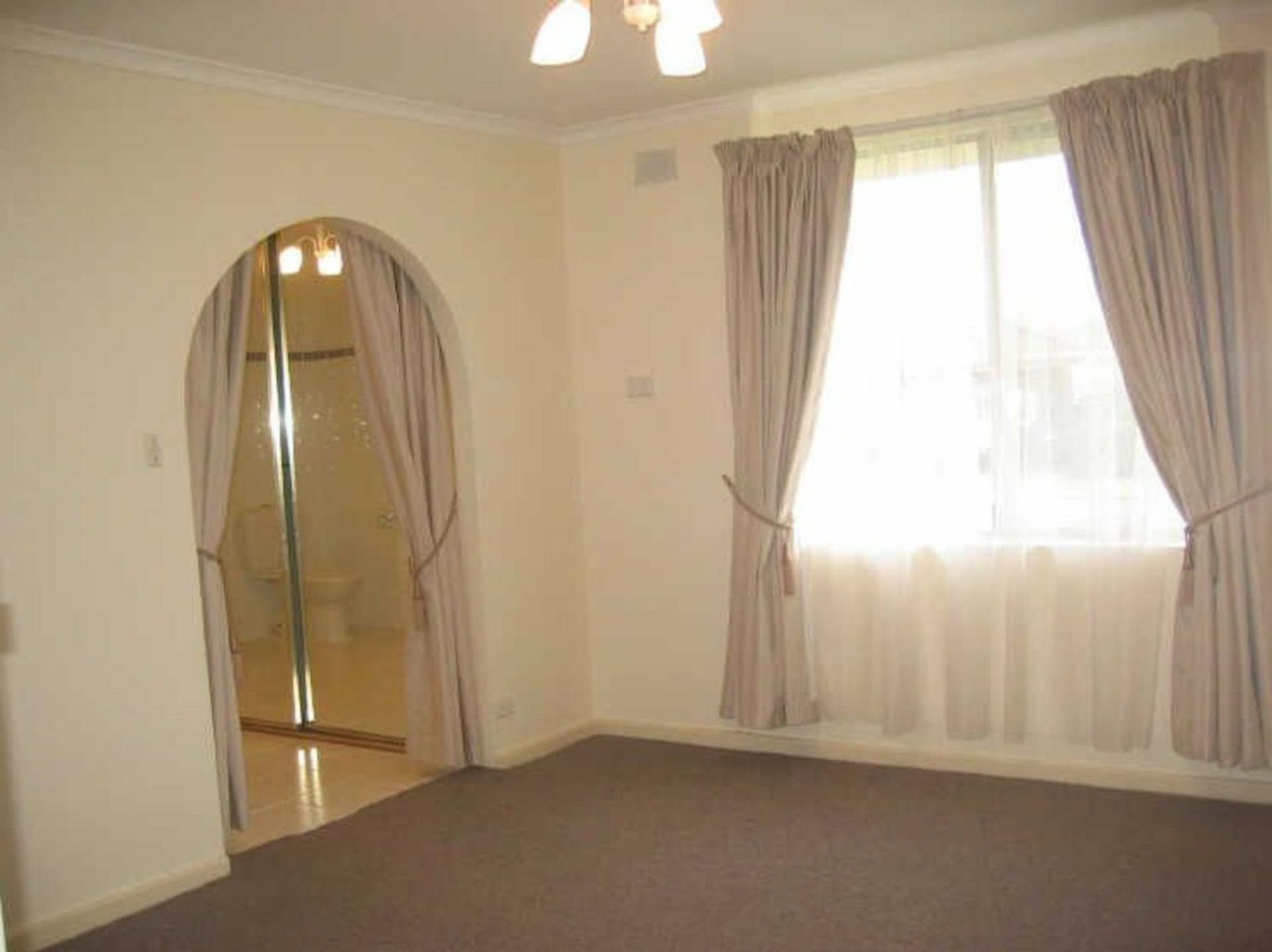 12 Tower Drive, SALISBURY EAST