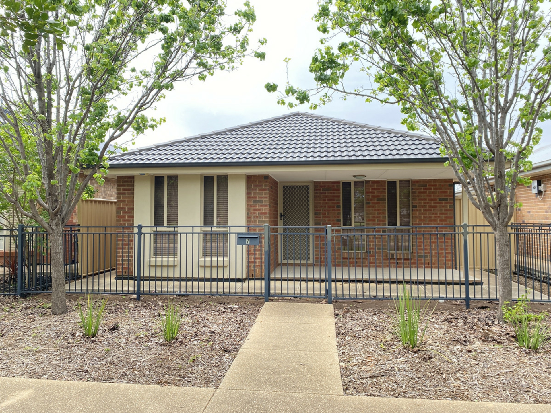 7 Flax-Lily Lane, MUNNO PARA