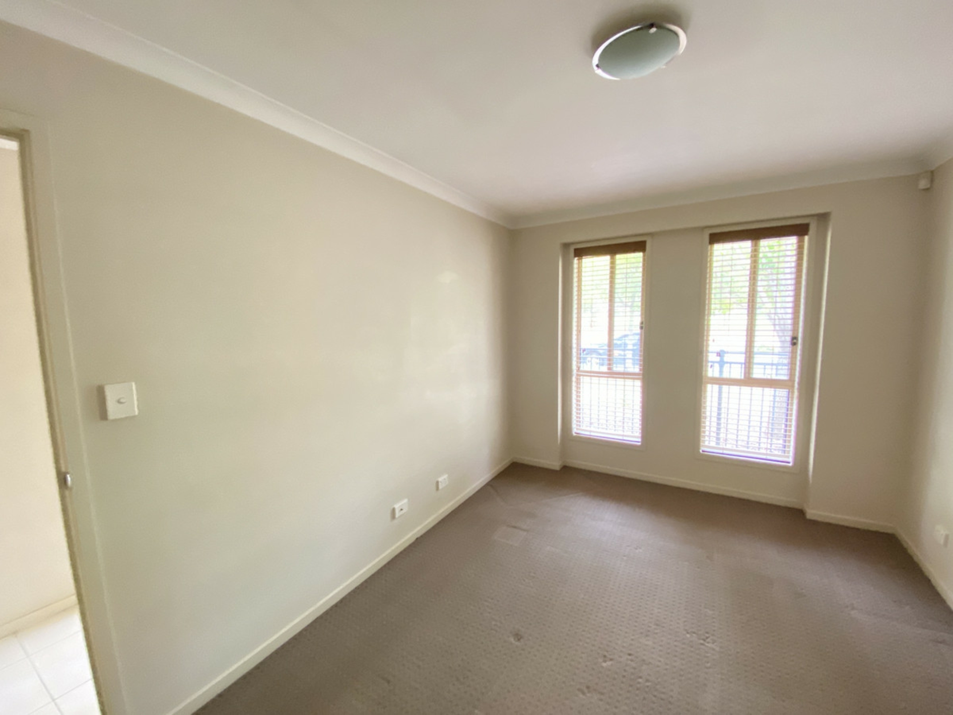 7 Flax-Lily Lane, MUNNO PARA