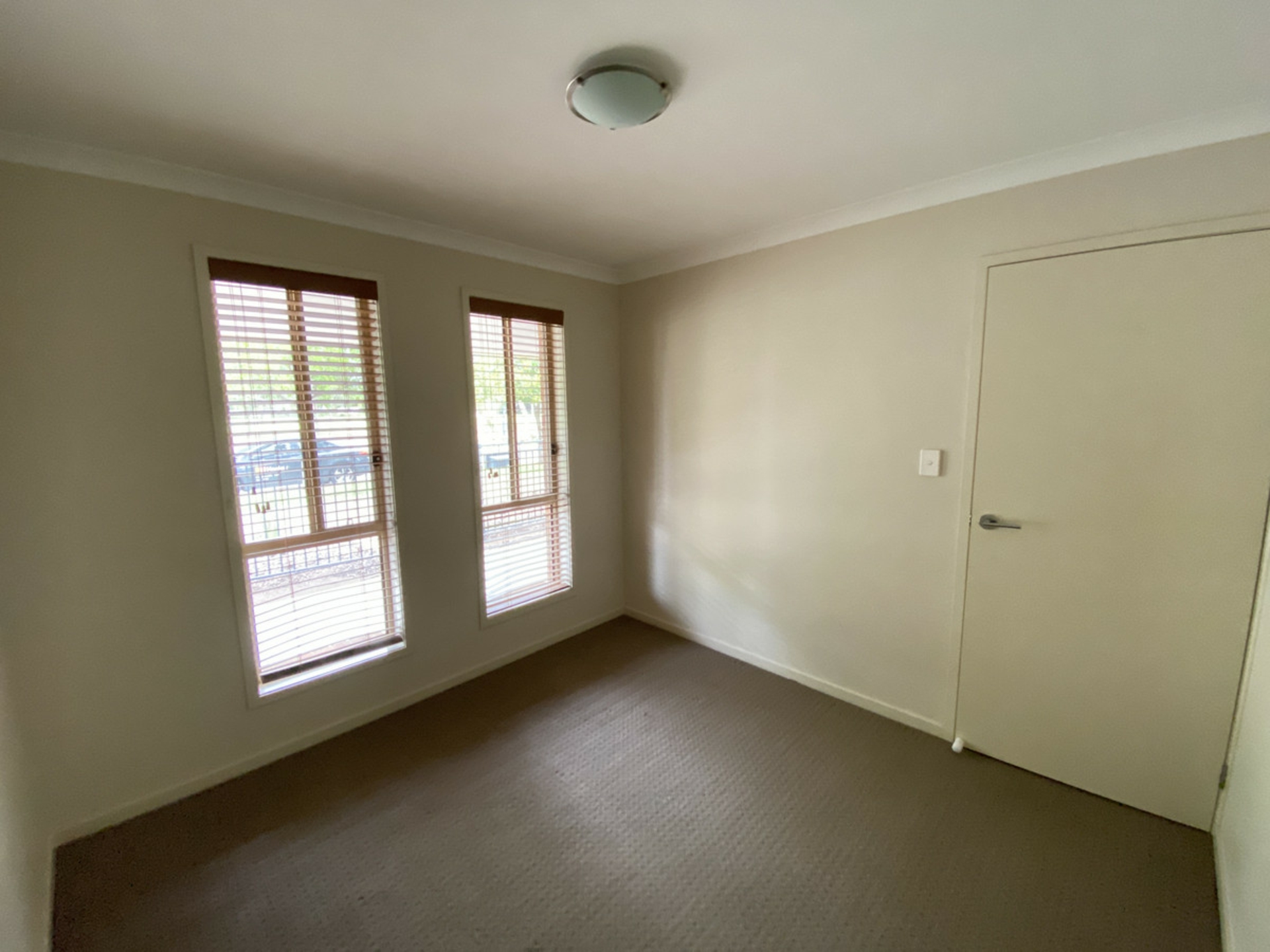 7 Flax-Lily Lane, MUNNO PARA